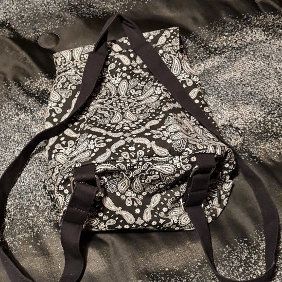 Pink mini backpack - Picture 2 of 5